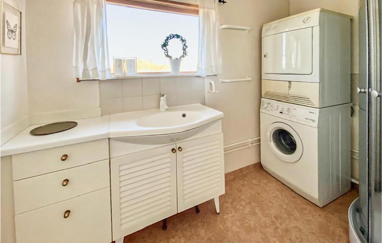 Gorgeous Home In Harloesa With Wifi Harlosa 외부 사진